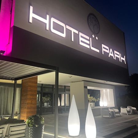 Hotel Park Опочно Экстерьер фото